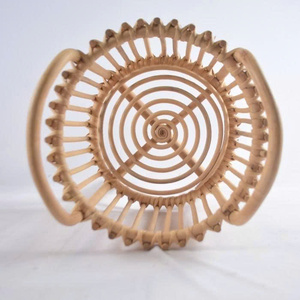 Jardinière au design accrocheur en rotin naturel, pots de plantes d'extérieur pour la décoration du jardin, fabriqués à la main au Vietnam - Product Image 4