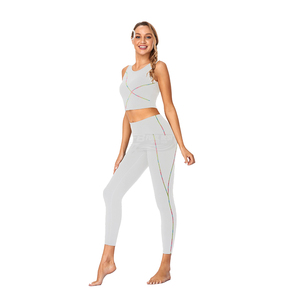 Conjunto de Yoga de 2 Piezas Ecológico y Agradable al Tacto para Mujer, Bra Deportivo y Leggings de Cintura Alta, Ropa Deportiva - Product Image 1