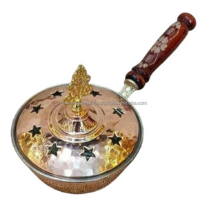 Quemador de Cobre Ecológico de Primera Calidad, Duradero, con Asa, Logotipo Personalizado, Uso en Todas las Estaciones, para Exportación a Precios de Mayoreo en India - Product Image 4