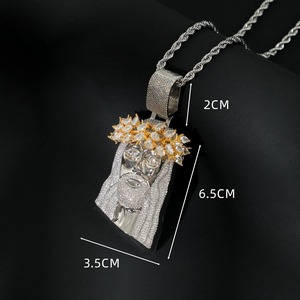 Pendentif de Foi Chrétienne Luxe Visage de Jésus Religieux en Argent 925 Certifié, Moissanite et Micro-incrustations Plaqué Or - Product Image 2