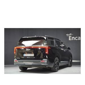 Kia Carnival 2024 de 7 Plazas, Asientos de Cuero, Volante a la Izquierda, Caja de Cambios Automática, Cámara Trasera, 10,490 km, Color Gris Grafito, Diésel - Product Image 2