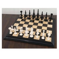 Échiquier en bois fabriqué à la main de haute qualité jeu d'échecs en bois fait à la main pièces d'échecs en bois avec mallette de rangement au prix de gros