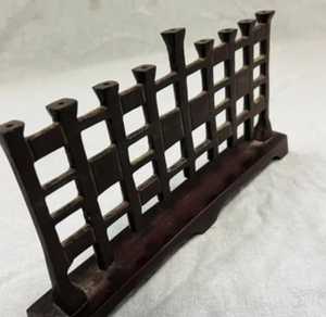 Nouvelle Ménorah Hanoucca Artisanale en Aluminium Poli Marron de 5,5 Pouces, Style Moderne |   Candélabre compact à 9 branches résistant à la chaleur - Product Image 4