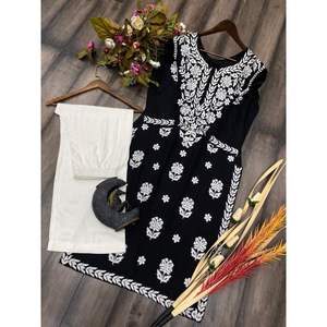 DESIGNER RAYON FIL DE COTON BRODERIE TRAVAIL KURTI AVEC PALAZZO NOIR - Product Image 1