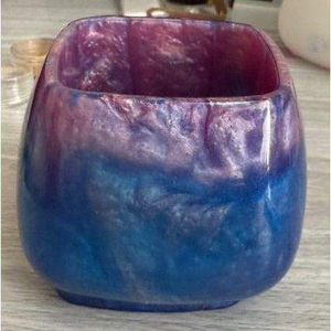 Premium Modern Resin Vase <b>Interior</b> Design <b>Accessory</b> - Product Image 4