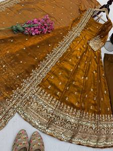 Ensemble de robe Anarkali en soie jaune moutarde, longueur au sol, robe de mariage indienne pakistanaise avec dupatta - Product Image 5