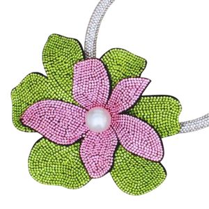 Collar de Flores Brillantes Hecho a Mano en Rosa y Verde, Joyería de Moda para Mujer, Elegante Collar Floral, Accesorio de Regalo para Fiesta - Product Image 6