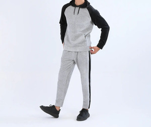 Ensemble de survêtement jogging bicolore, vente directe d'usine, grandes tailles, sweats à capuche et pantalons de jogging pour hommes - Product Image 1