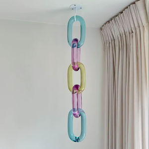 Lámpara colgante de resina acrílica personalizada para interiores, decorativa, para dividir espacios, para techos de oficinas comerciales modernas y hogares. - Product Image 1