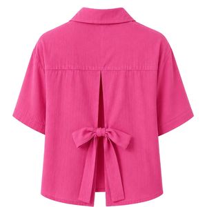 Camisa Corta Bordada Rosa Intenso Personalizada para Mujer, Blusa Casual de Verano con Botones y Manga Corta, Top de Moda con Logotipo Personalizado en Mezcla de Lino - Product Image 2