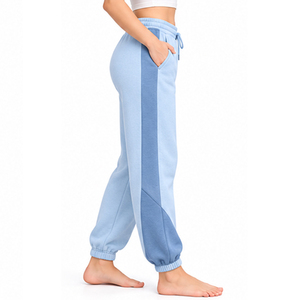 Pantalones Deportivos Casuales para Mujer, Color Lavanda, Corte Recto, Cintura Elástica Alta, Paneles Laterales en Contraste, Puños en las Pantorrillas, Ecológicos, de Secado Rápido - Product Image 3