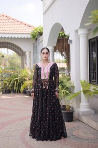 Anarkali verde bordado hasta el suelo para mujer, ropa tradicional india étnica, atuendo para Navaratri - Product Image 4