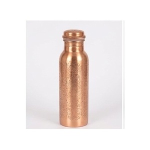Botella de Agua de Cobre Hecha a Mano, Vaso Delgado con Tapa, Acabado Metálico Martillado con Diseño de Panal, Taza Moderna de Lujo - Product Image 6