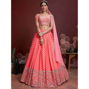 Conjunto de Lehenga Choli de Organza Bordada para Mujer Talla Grande en Color Rosa - Product Image 1