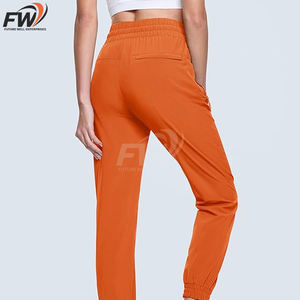 Pantalones de chándal holgados de peso pesado personalizados para mujer, pantalones de forro polar de pierna ancha, pantalones clásicos de pierna recta, pantalones jogger de hip hop para mujer - Product Image 2