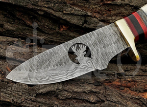 Cuchillo de caza OEM Wirecut de acero de Damasco, tipo Skinner, con mango de asta de ciervo, hoja fija, para camping, actividades al aire libre y EDC, con funda de cuero. - Product Image 5
