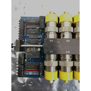 Robitech Serie 980-4800, Módulo de 8 Válvulas, FAB - Equipo y Piezas de Semiconductores de Confianza de Marca Global - Product Image 3