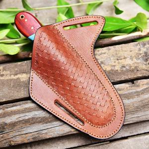 Couteau de chasse et de camping industriel en acier Damas forgé à la main, lame droite ultra-affûtée, OEM - Product Image 5