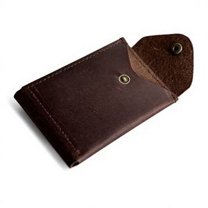 Boîte de rangement personnalisée pour cartes à jouer, dés et cartes de poker en cuir – Fabrication sur mesure - Product Image 3