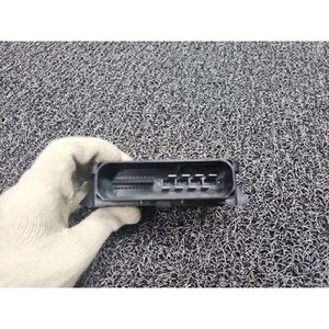 ECU และโมดูลคอมพิวเตอร์มือสองขนาด A4 รุ่น 8K0907801H - Product Image 4