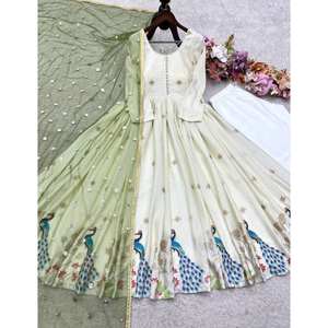 Vestido de Novia Modesto y Elegante con Pent y Dupatta, Estilo Tradicional - Product Image 2