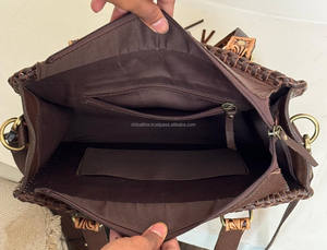 กระเป๋าถือสตรีหนังวัวแท้สำหรับสตรีกระเป๋าโท้ทหนังเครื่องมือทำมือคุณภาพสูงใหม่ออกแบบได้ตามต้องการ - Product Image 6