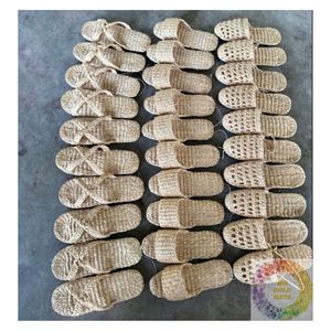 Pantoufles en jacinthe d'eau de qualité supérieure du Vietnam, faites à la main, naturelles, écologiques, chaussures tissées, fournisseur en gros - Product Image 6
