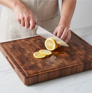 Planche à découper carrée minimaliste en bois, style boucher, à grain transversal, pour la cuisine - Product Image 6