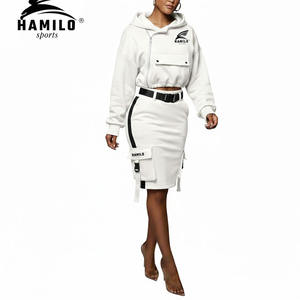 Ensemble de jupes personnalisées pour femmes, crop top à capuche avec impression de logo décontractée, ensemble de jupes et crop top à capuche pour l'hiver - Product Image 1