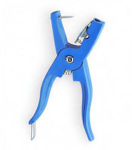 เครื่องติดป้ายหูวัวแบบโลหะ ปรับแต่งโลโก้ NVC สำหรับปศุสัตว์ ป้ายติดสัตว์ในฟาร์ม - Product Image 1