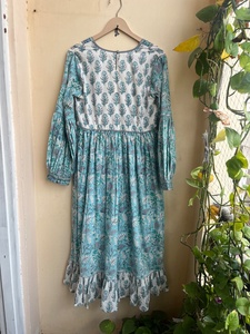 เดรสยาวโบโฮทำมือ ผ้าฝ้ายพิมพ์ลายบล็อก คอวี แขนยาว ลายดอกไม้ สไตล์ลำลอง สำหรับผู้หญิง - Product Image 2