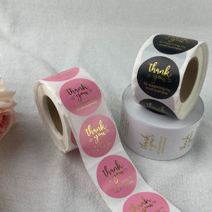 สติกเกอร์กันน้ำแบบม้วนสี่เหลี่ยมจัตุรัสสั่งทำพิเศษ ป้ายยูวีกันรอย และสติกเกอร์สำหรับบรรจุภัณฑ์ขวด ผู้ผลิตงานพิมพ์ - Product Image 4