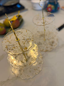 Gâteau décoratif en résine-Support à gâteau en résine de couleur dorée idéal pour pièce maîtresse pour toute occasion de bon augure à un prix raisonnable - Product Image 2