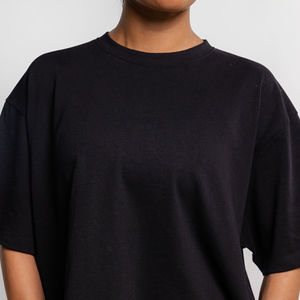 T-shirt court oversize pour femme, noir uni, épaules tombantes, col rond, coupe ample, jersey tricoté, manches courtes, style toutes saisons - Product Image 6