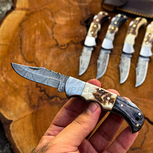 Couteau pliant artisanal en acier Damas à lame droite, verrouillage arrière, manche en corne de cerf, pour chasse, EDC, OEM, ODM, directement de l'usine - Product Image 1