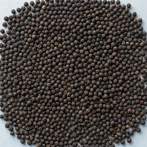 Polvo de pimienta negra India Sabor aromático utilizado en la industria alimentaria Exportación Semillas de pimienta negra India orgánica - Product Image 1
