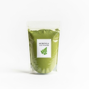 Poudre de feuilles de Moringa botanique verte de qualité supérieure, séchée à l'air, moutonnée finement, pour mélanges de boissons nutritives, en vrac, emballage prêt à l'exportation - Product Image 4