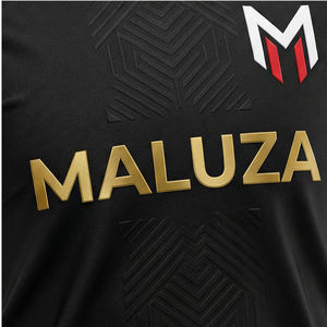 Ensemble de maillot et short de football noir et or de qualité supérieure, logo personnalisé, uniforme d'entraînement de football, vêtements de sport pour hommes - Product Image 4