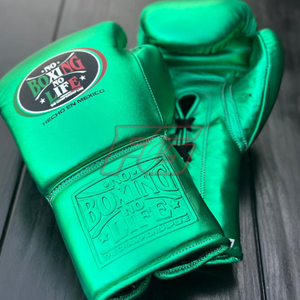 Gants de boxe MMA personnalisés pour l'entraînement |   Conception à Doigts Entiers |   Fermeture à boucle et crochets |   Matériel en cuir véritable |   Évacuation de l'humidité | - Product Image 6