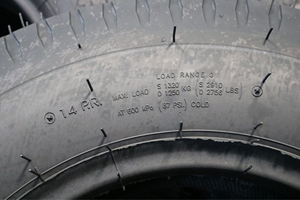 Neumático para camión ligero Vietnam KUMATIRE K702 Bias Light Truck Tyre 5.00-12 6.00-14 7.00-16 8.25-16 Tipo con cámara para transporte de carga pesada - Product Image 4