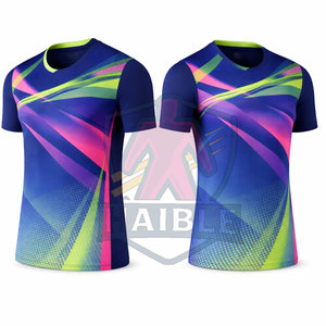 เสื้อยืดกีฬาแขนสั้นผู้ชายทรงสปอร์ตผ้าโพลีเอสเตอร์ 100% ระบายอากาศได้ดี พร้อมพิมพ์ลายตามสั่ง - Product Image 3