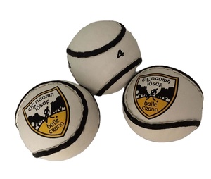 High Quality Custom Size Sliotar Hurling <b>Balls</b> Irish Gaelic Hurling Equipment to Size 5 GAA Standard <b>Squash</b> <b>Balls</b> - Product Image 1