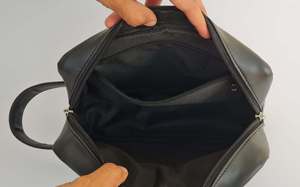 ADORA Colgante de Cuero Ligero y Grande para Bolso, Cierre de Cremallera, Accesorios de Viaje Duraderos para Mujeres y Hombres, Cosméticos de Afeitado - Product Image 6