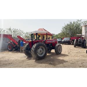 Tractor Massey Ferguson MF 375 4WD moderno de 75 HP para rastra agrícola con implementos incluidos - Product Image 2