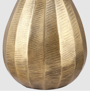 Jarrón de Metal con Textura Dorada |   Florero Decorativo Moderno para Decoración del Hogar, Centro de Mesa y Arreglos Florales - Product Image 6