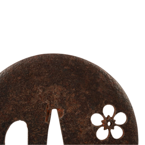 Garde d'épée japonaise en fer de la période Edo, Tsuba Tetsu-Jin avec motif de fleur de prunier sculpté, forme ronde, 6,89 cm x 6,71 cm - Product Image 3