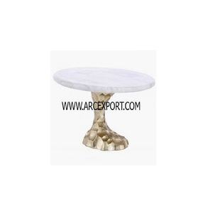 Support à gâteau en marbre blanc dernier modèle avec support en or Décoration en métal de première qualité Présentoir à gâteau de service pour fournitures de table - Product Image 1