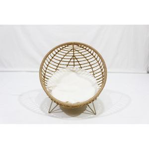 Cama Elevada Redonda para Mascotas de Mimbre de Ratán Natural con Cojín Lavable - Product Image 1