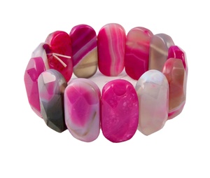 Bracelet en résine rose pour femme, large et extensible, en acrylique épais, design tendance et élégant, idéal pour les fêtes - Collection 2026 - Product Image 4