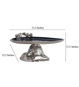 Soporte de Metal para Tartas Hecho a Mano de Lujo, Bandeja Premium para Exhibición de Tartas de Boda para Negocios de Alquiler de Eventos - Product Image 1